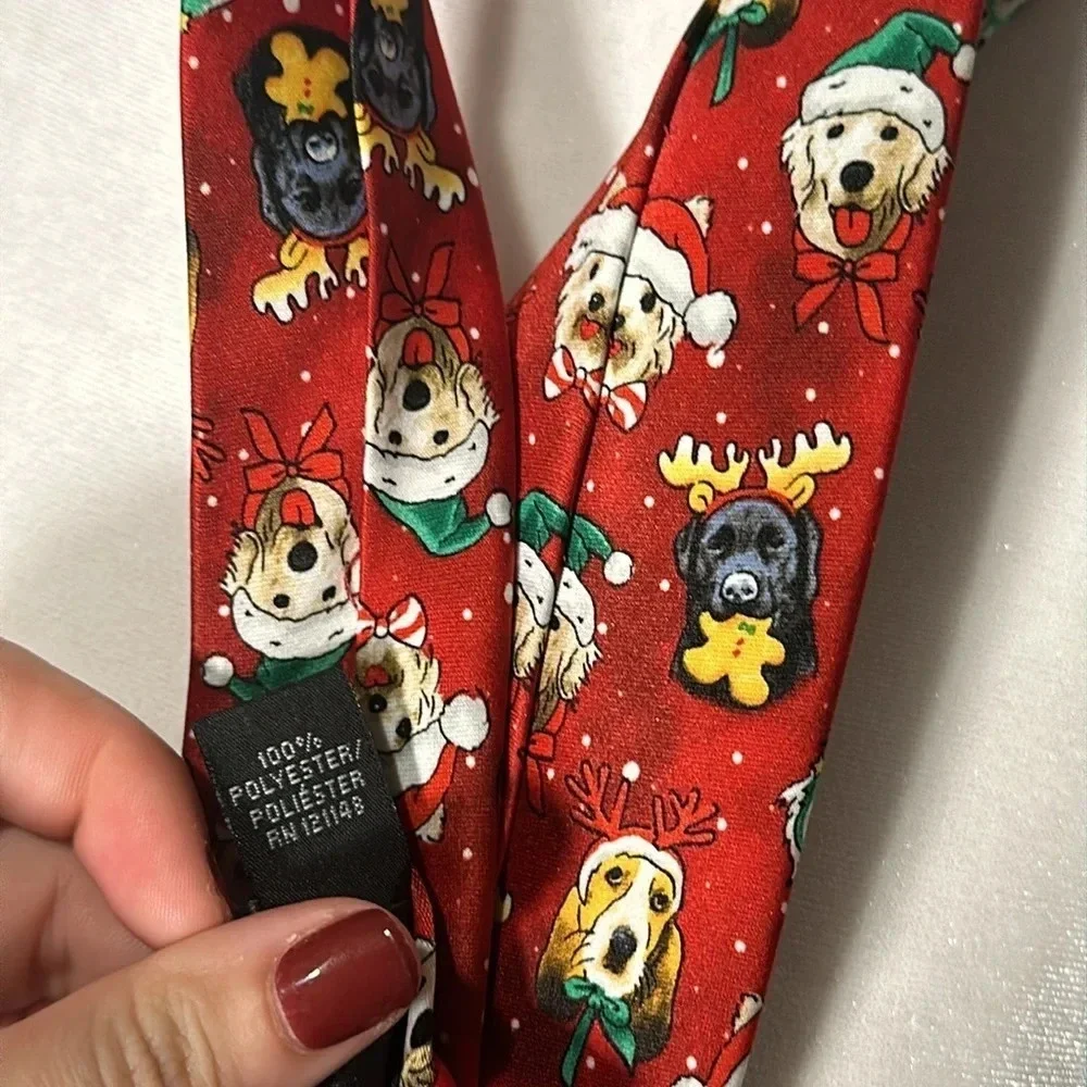 Christmas / Winter dog print tie - black Lab, Golden Retriever, Basset Hound
